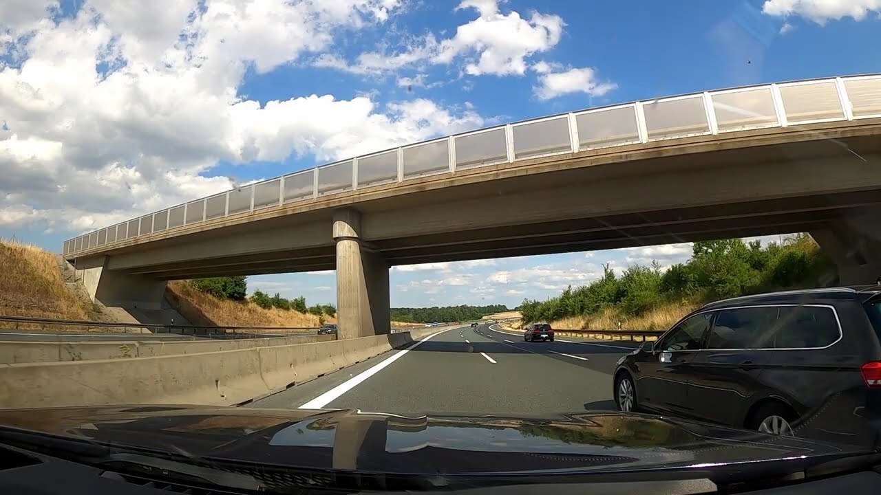 ASMR Daylight Autobahn Drive NL → TR (Part 3) | BMW M750e POV | Regensburg – Passau – Linz