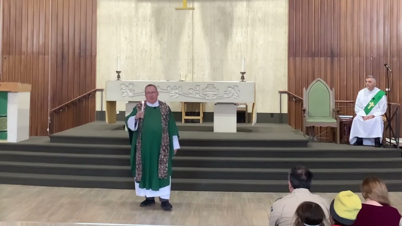 Homily by Fr Mike - Gospel by Deacon Matt - 02/08/2026 - 10 am Mass - Fifth Sunday in Ordinary Time