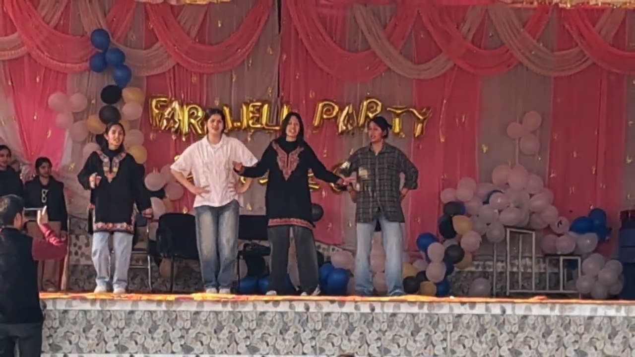 No one expected this performance 💃!!! ||Hansika and her group|| JNV NAHAN SIRMAUR #VIRAL