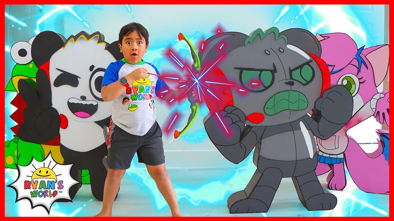 Ryan's Friends Turn to CardBoard Pretend Play!