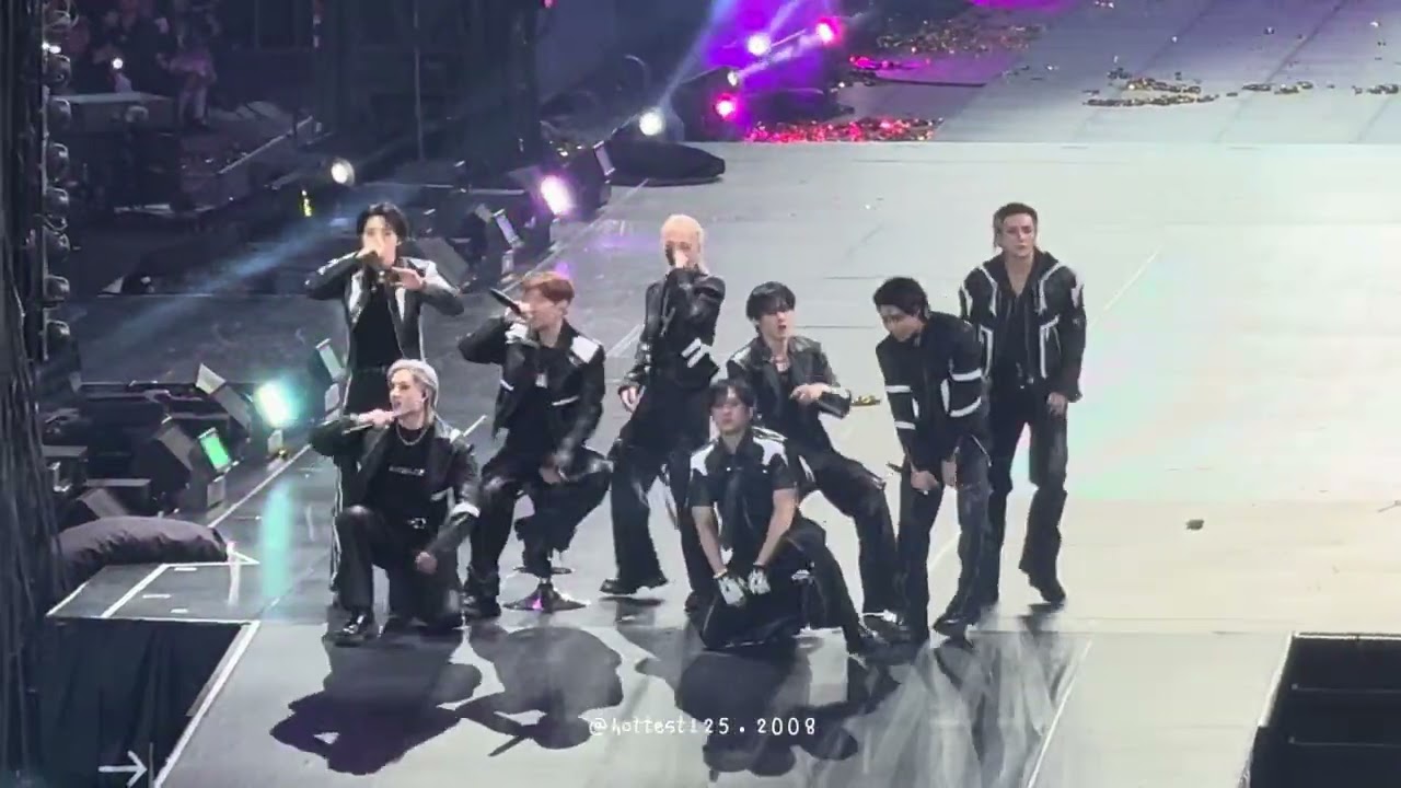 2025AAA Stray Kids in 高雄 #251206 壓軸登場 #스트레이키즈 