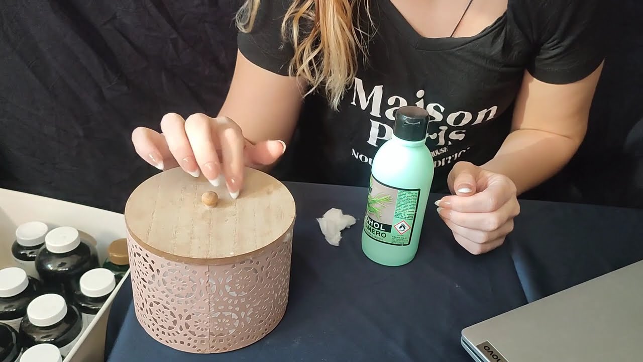ASMR roleplay español atención personal: Doctora escolar amable en su consulta médica del colegio❤️🏫