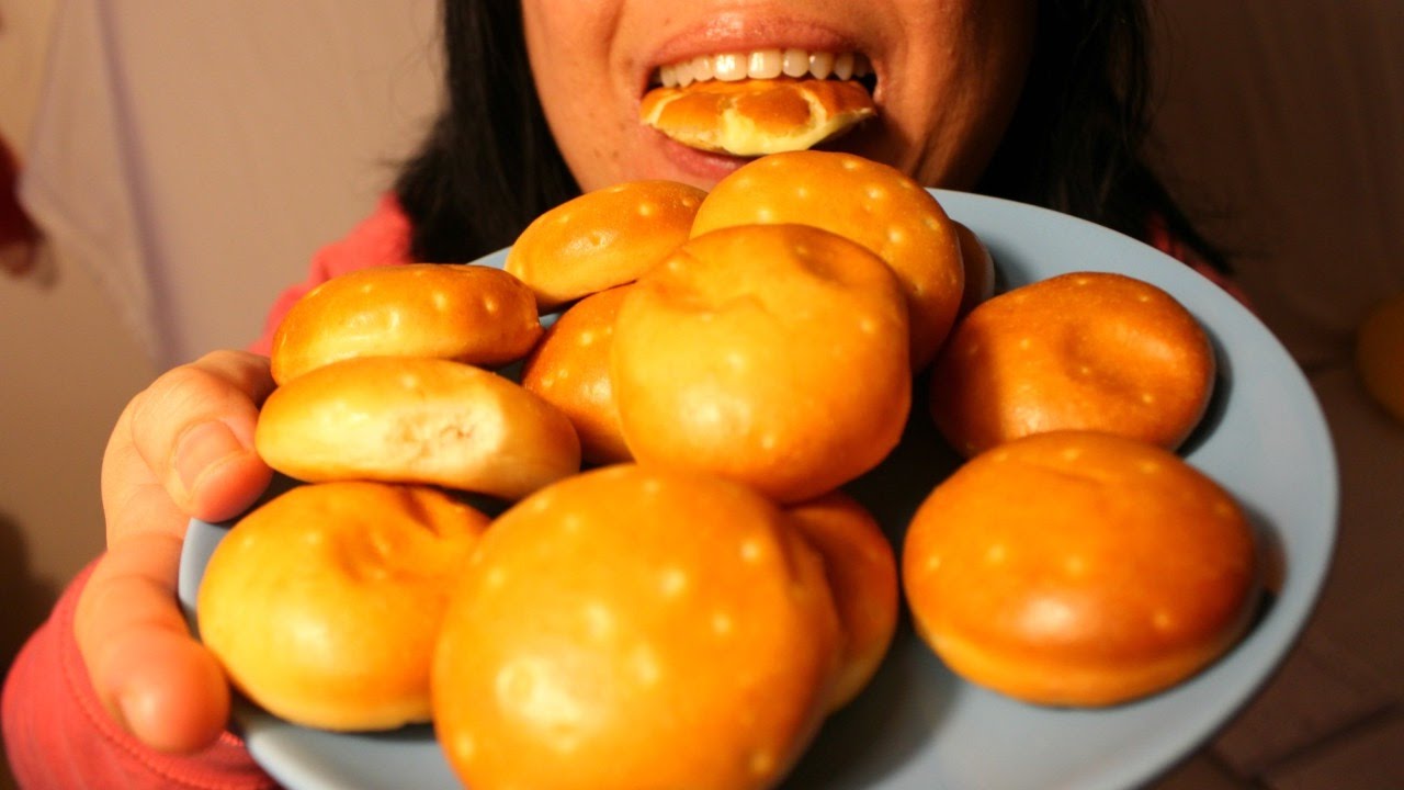 ASMR Eating Swedish Vanilla Cream Bun Pågen Funs ScorpioAnnYT