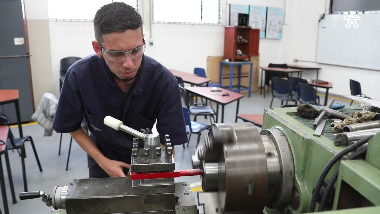 T&eacute;cnico en Mecanizado en Torno y Fresadora Convencional