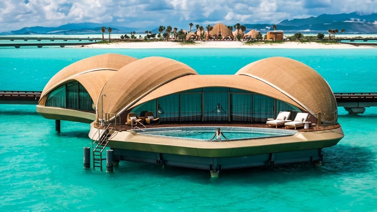 Discover the Amazing Nujuma Resort: Saudi Arabia's Futuristic Gem!