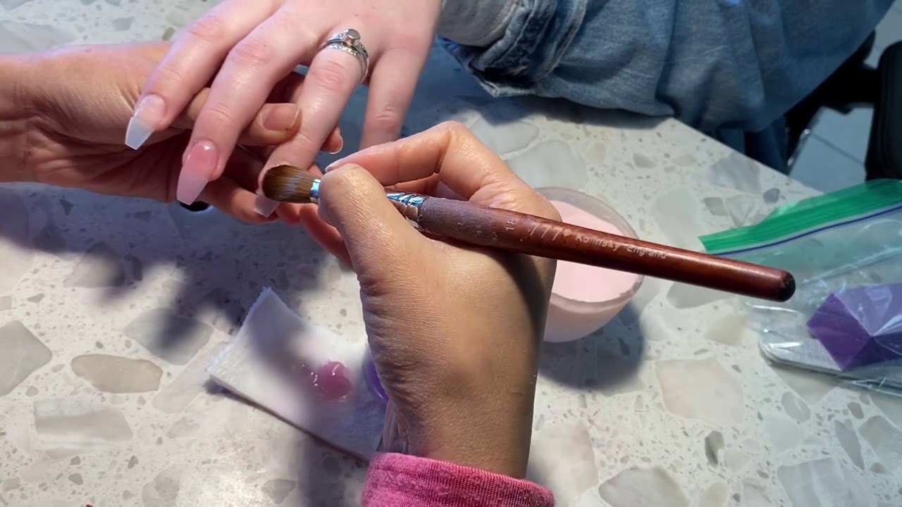Nghề Nail Ở Mỹ Kiếm 65 Đô Trong 25 Phút & Lý Do Tâm Võ Bán Tiệm Nail (Cuộc Sống Người Việt Ở Mỹ)#455