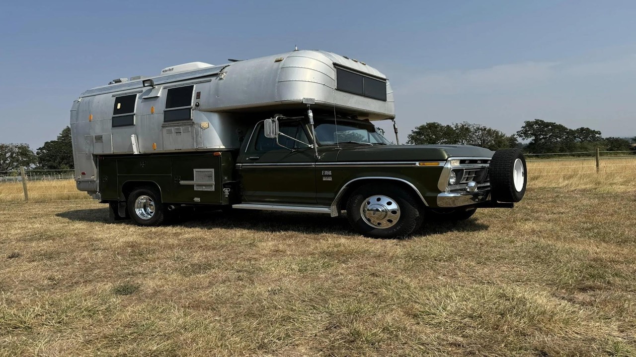 Ford F 350 Super Camper Special  The 1976 Hulk on Wheels