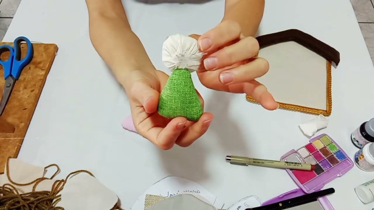 DIY Natalino - Presépio Artesanal em Tecido e Feltro - Faça o Seu Hoje Mesmo!