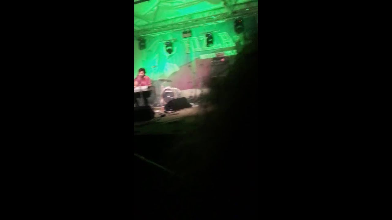 Tommaso Paradiso (Thegiornalisti) - Promiscuit&agrave; (live)