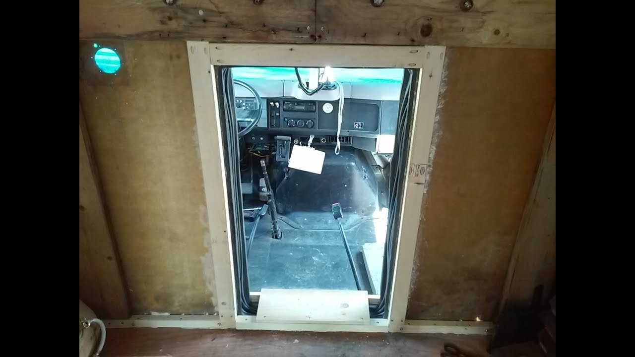 Accordian Pass Thru Gasket Install
