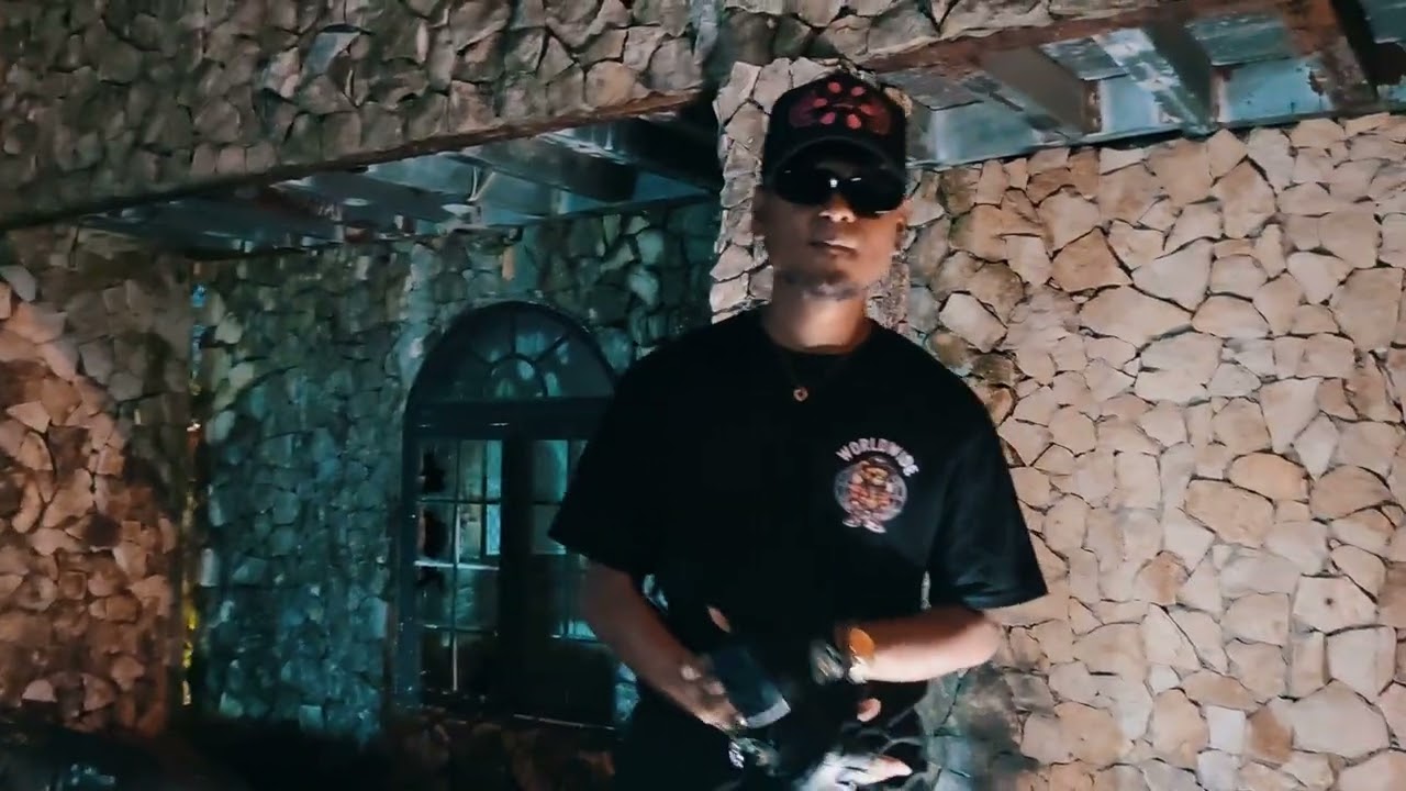 Lou Luis - Balas (Video Oficial)
