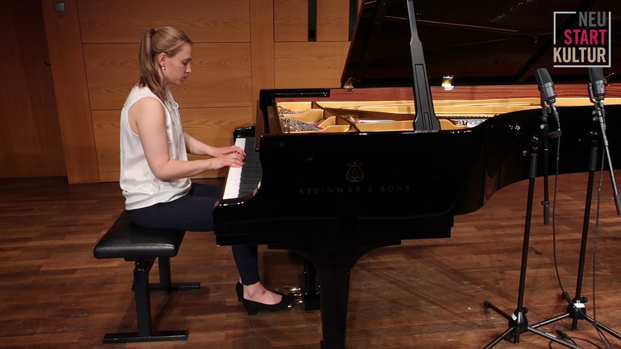 Allegro in B-flat Major, KV 3 by Wolfgang Amadeus Mozart - Magdalena Haubs