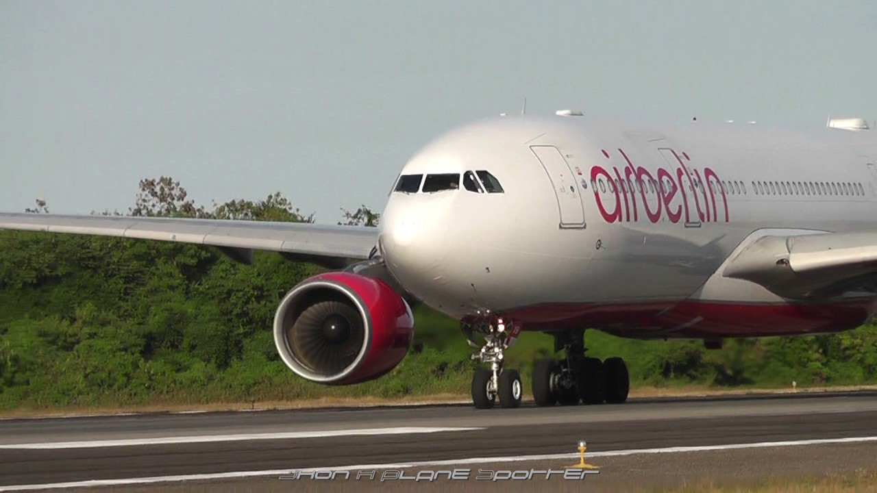 Arrivals and Departure  at Puerto plata international airport POP/MDPP