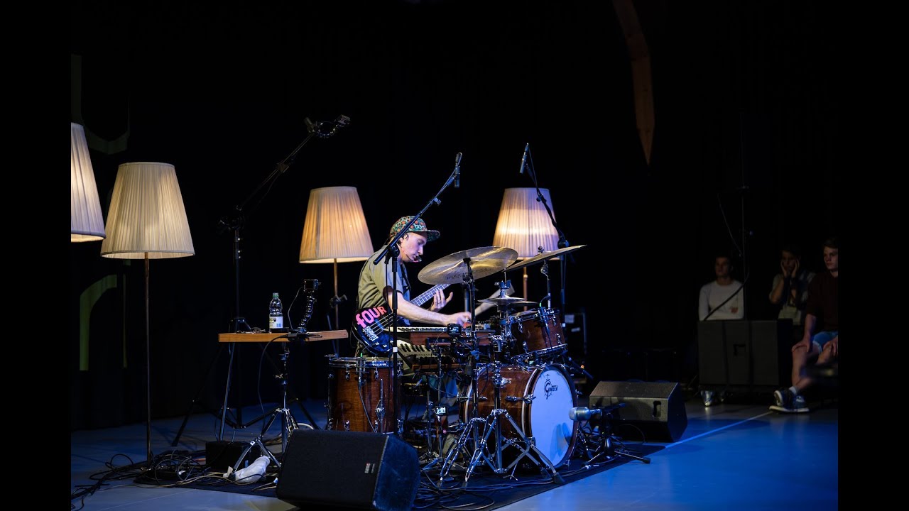 Nate Wood’s fOUR (USA) - 