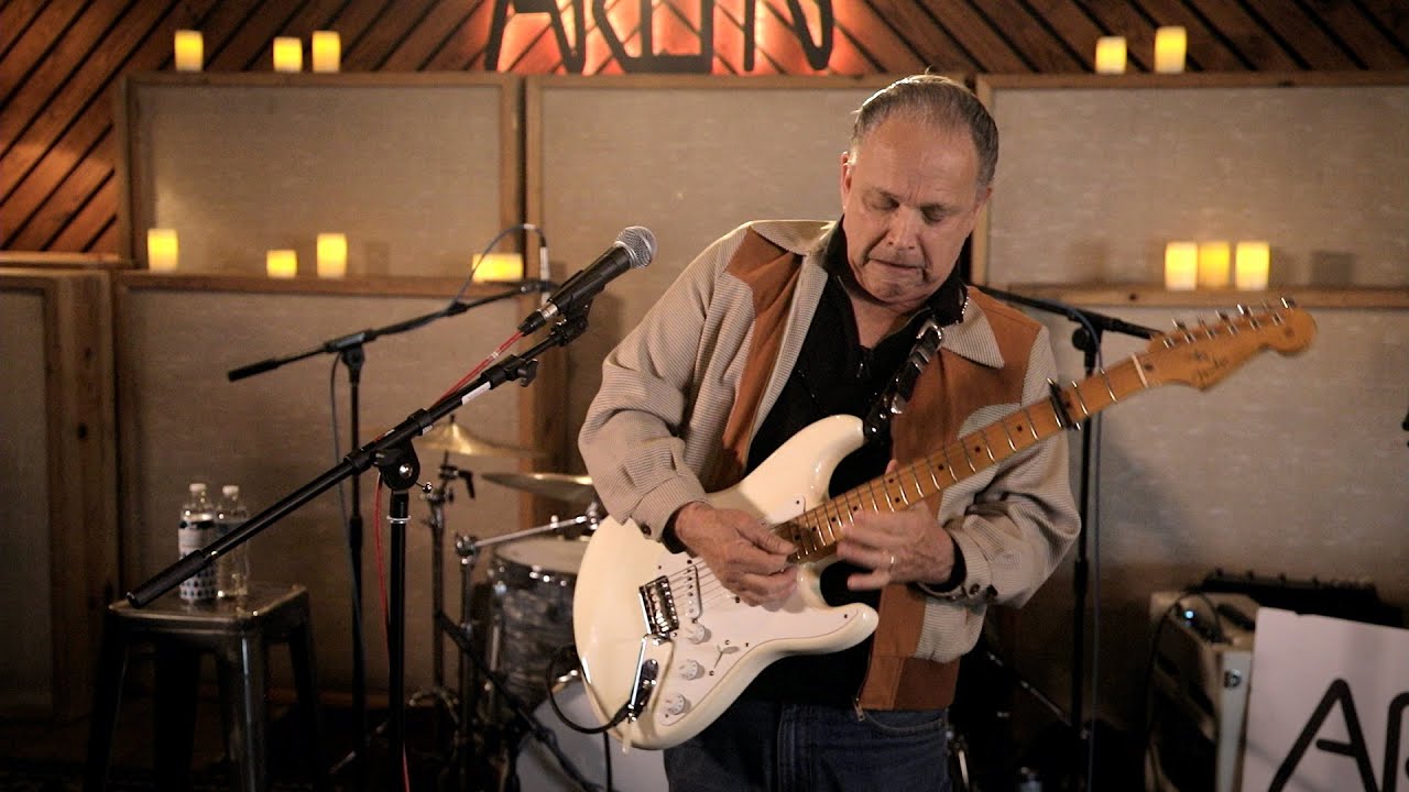 Jimmie Vaughan - Frame for the Blues (Maynard Ferguson) - 10/10/2021 - Paste Studio ATX