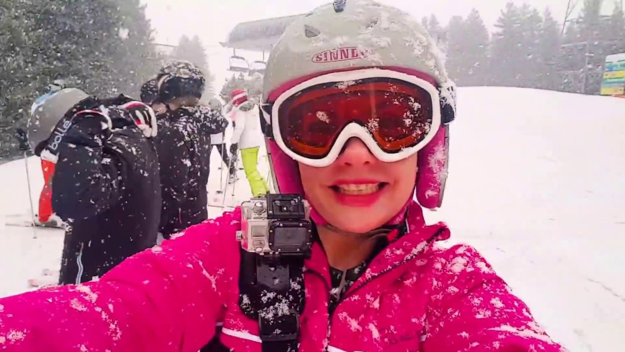 Beginner skiing in Bansko - A travel guide by Pip And The City