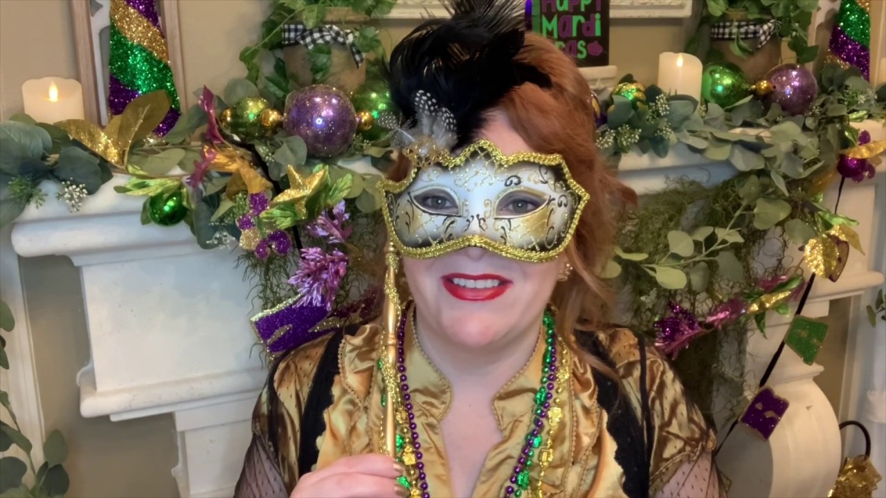 ⚜️Decorate with me ~ 🦹‍♀️my Mardi Gras tree ~ Mardi Gras Mantel👑