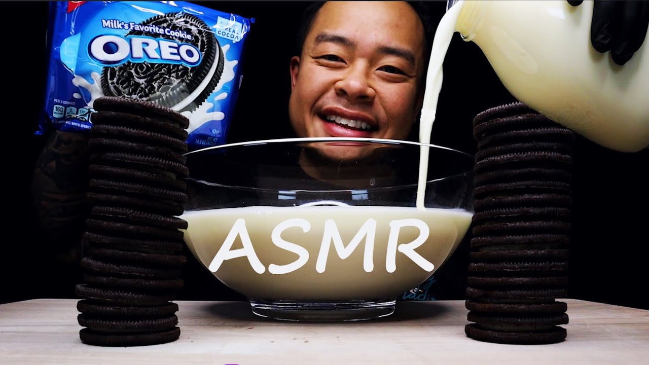 ASMR OREO COOKIES & MILK **BEST WAY TO EAT OREO COOKIES** ASMR_cravings