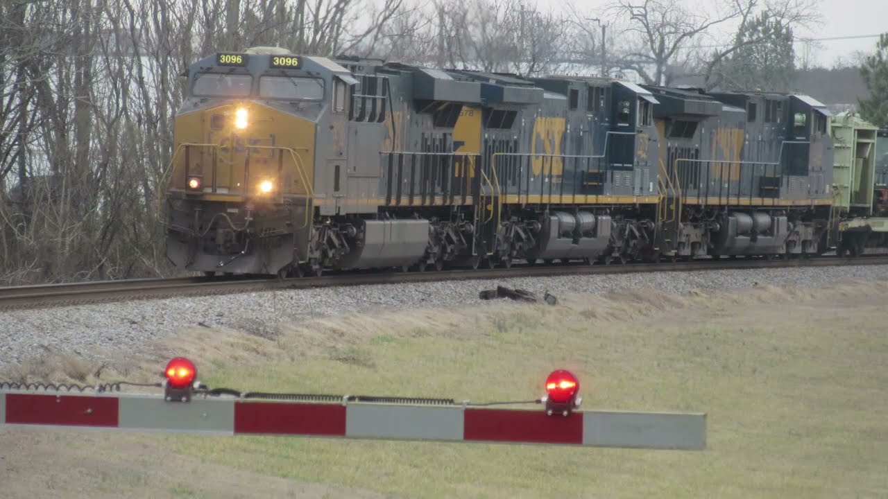 CSX M653-18 & M652-19 Meet In Shelby With Horn Salutes