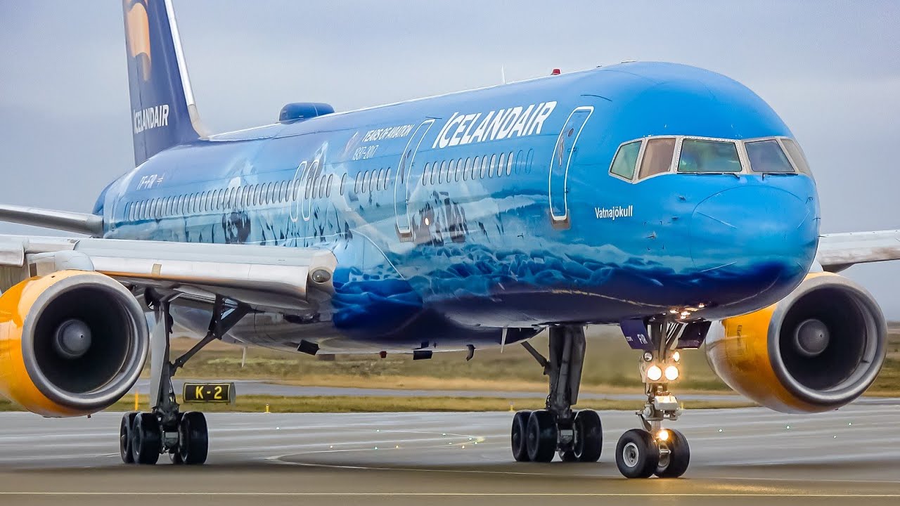 (4K) 75 EPIC Plane Spotting Highlights of 2025 - An Aviation music video