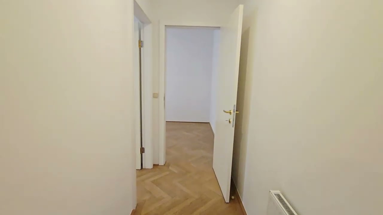 Stilvolle 2-Zimmer + Wohnküche DG Wohnung mit großer Dachterrasse in 1070 Wien (Burggasse)