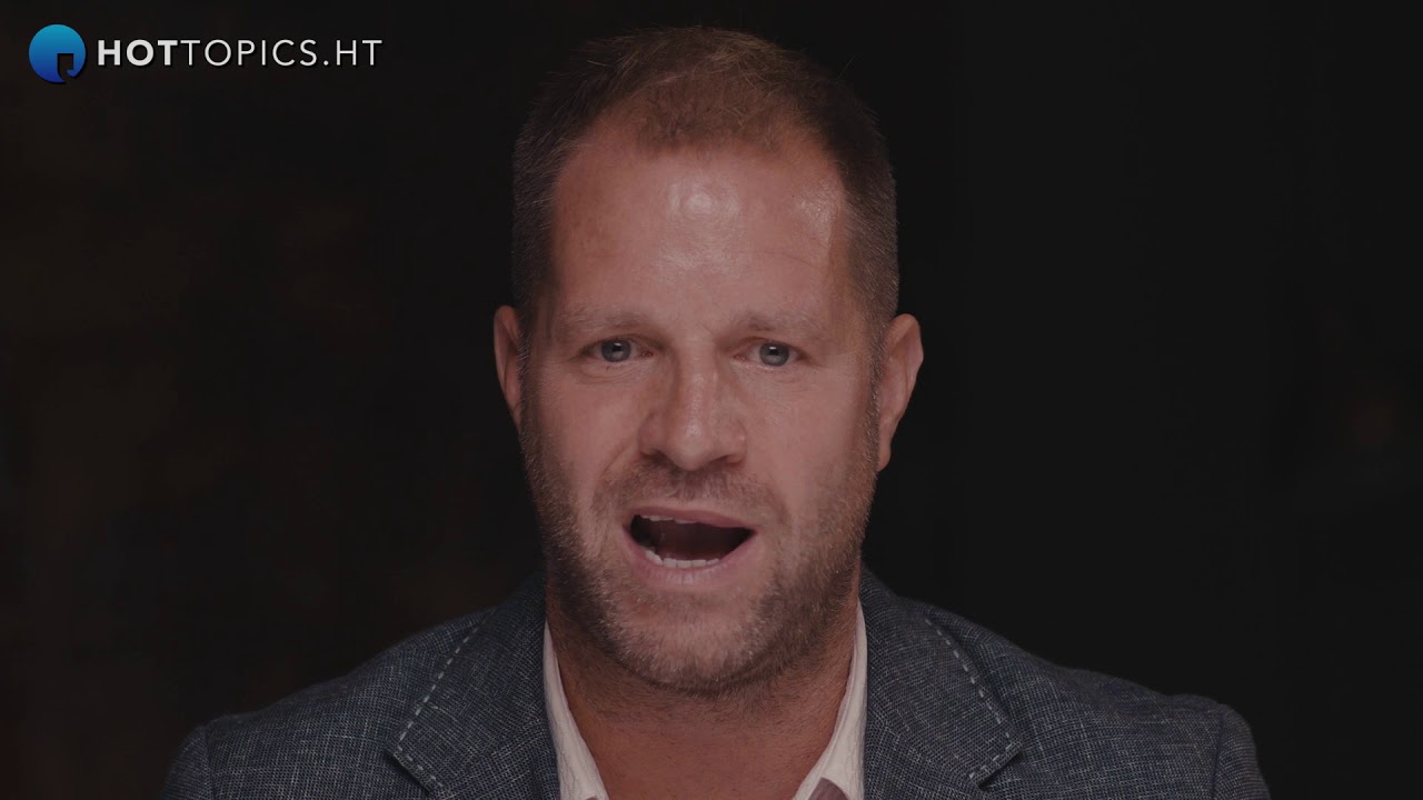 Scott Allen invites Angela Evans to participate in a HotTopics.ht roundtable