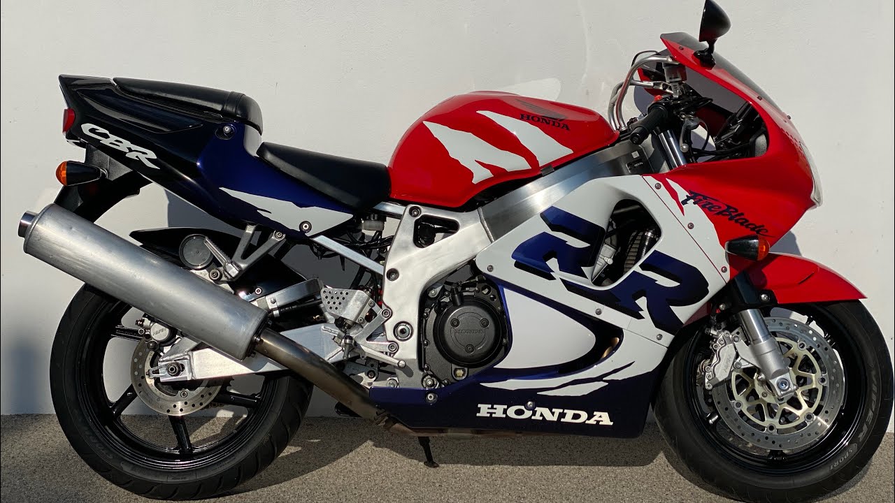 Dynomite Motorcycles - 1999 Honda CBR 900 RR-X Fireblade