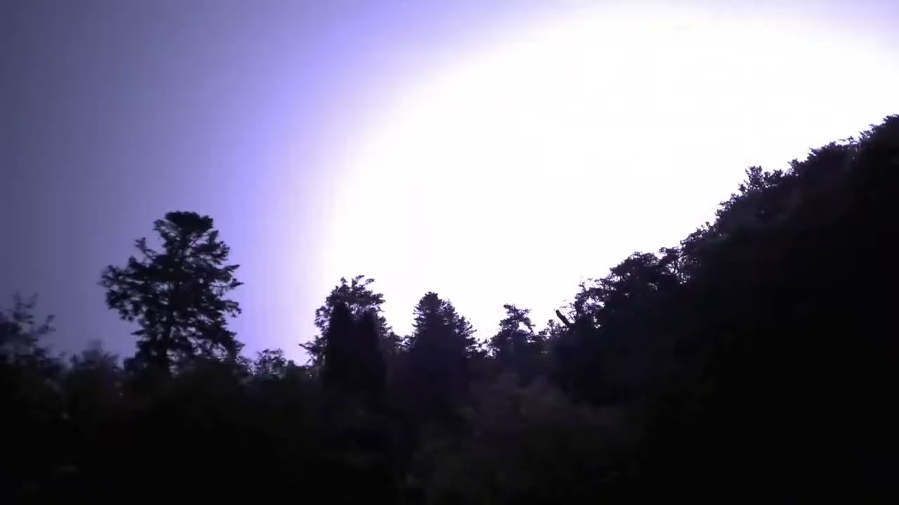 🚨⛈ Heftiges Gewitter live über Herrischried mit Blitz, Donner und Regen bei Nacht [04.06.2022]