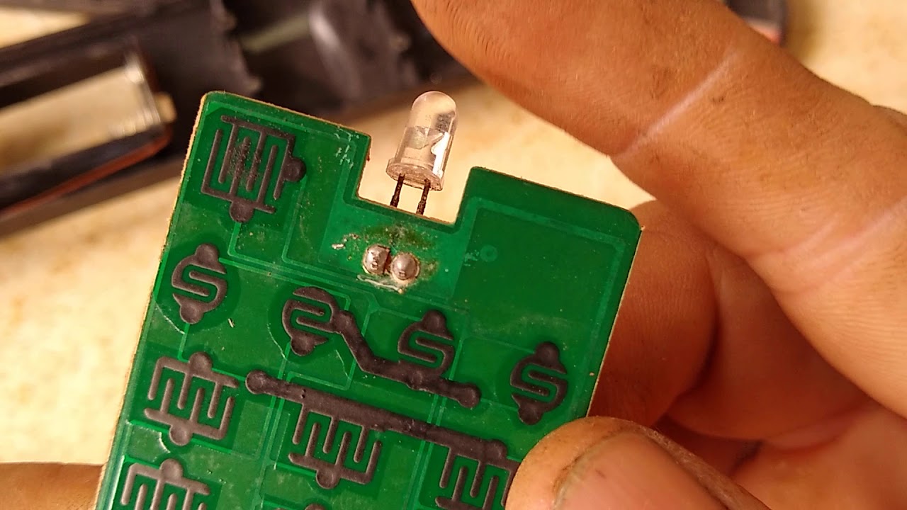 Como consertar um controle remoto