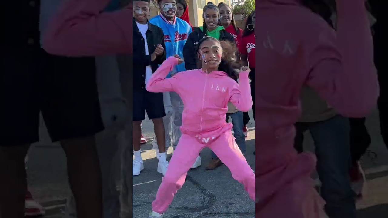 🥰 There Go That BUG 💜🎀 It's J&K‼️ | #JAYAH #kimora #trending #SHORTS #fypシ SUBSCRIBE 2 @TOMMYSLILCUITES