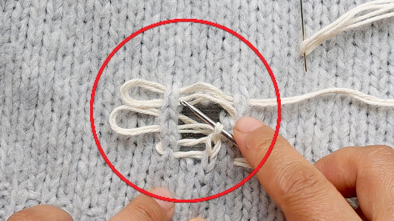 SUÉTER ROTO?? Una Forma Fácil de REPARARLO - Como Arreglar un AGUJERO  de un Suéter ?