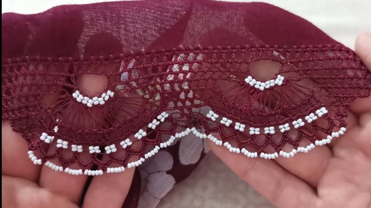 Geniş Ve Gösterişli Kum Boncuklu Tığ Oya Modeli 8