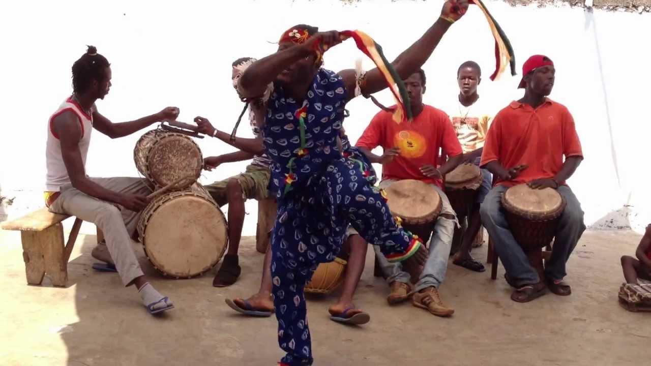 Danse Africaine - African Dance - Danza Africana - Guinée