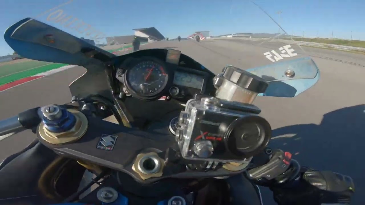 Suzuki GSX-R 750 K5 - Track day - Full Turn - Portimao 2023