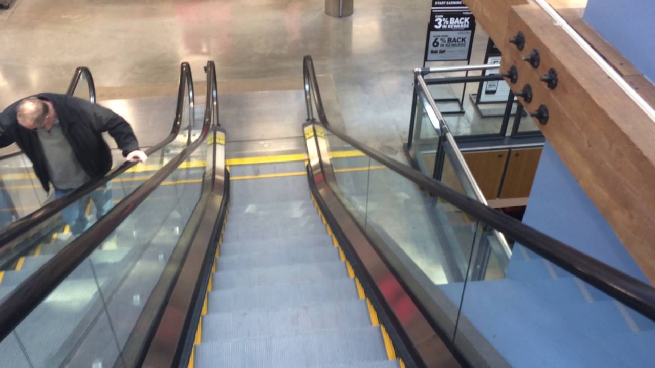 Schindler Mall Escalators Outside of JCPenney: West County Center, Des Peres, MO