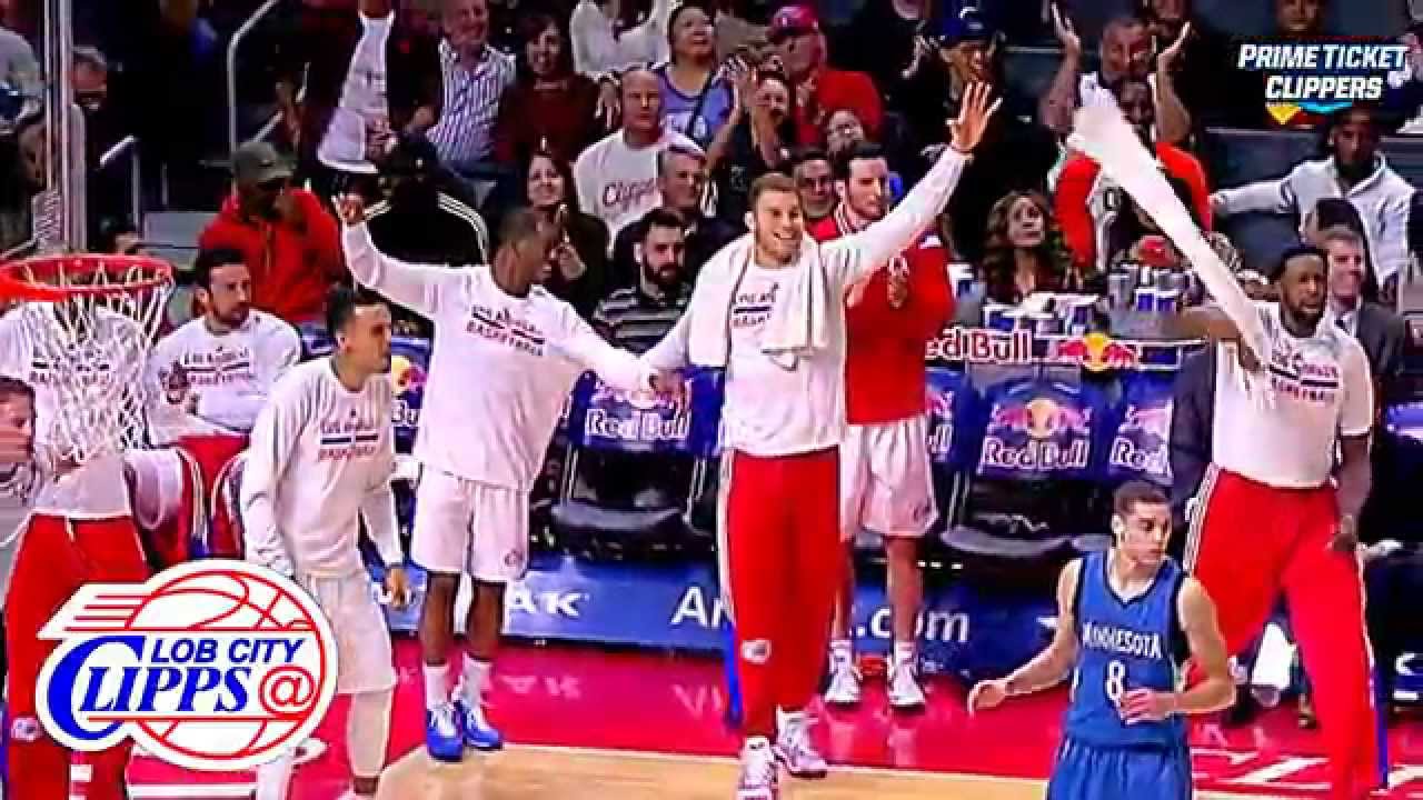 Glen BIG BABY Davis with the slam dunk! TEAMMATES AND FANS APPROVE