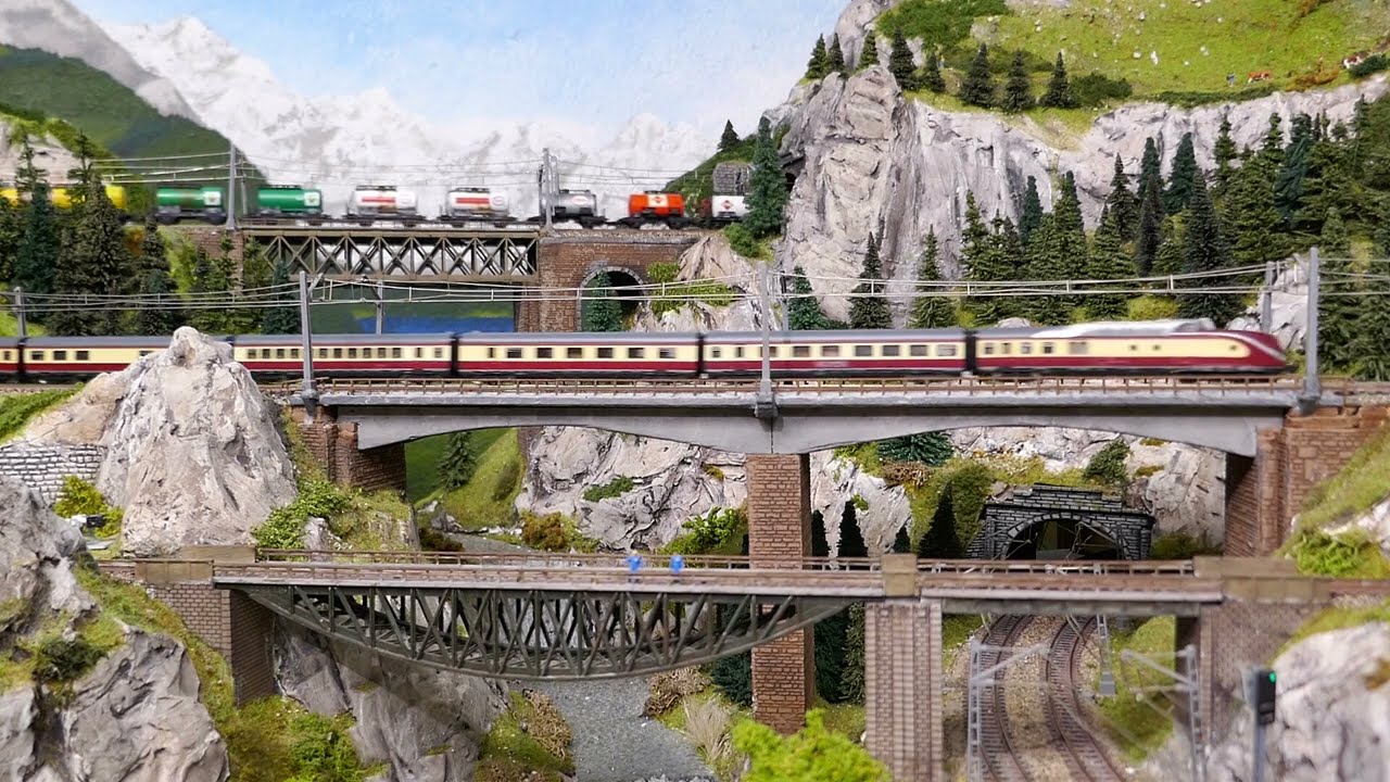 So fährt  TEE VT 11.5, BR 601 durch R1, Umbautipps, Roco, Modellbahn, Spur N, tolles Geschenk,