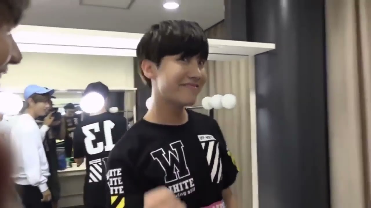 BTS UNDERCOVER MISSION IN OSAKA (ENG SUB)