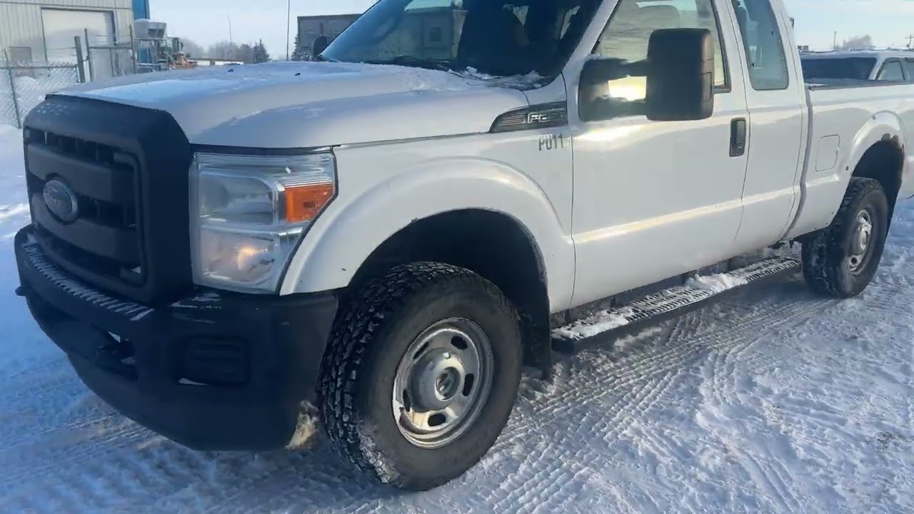 #52 - 2015 Ford F250 XL Super Duty Truck