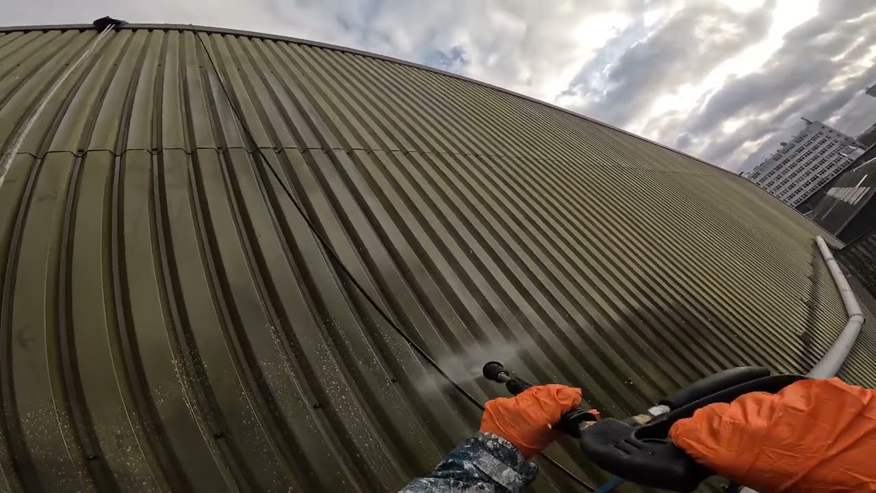 💦 Comprehensive Rope Access High-Pressure Cleaning Services in London 🏢✨