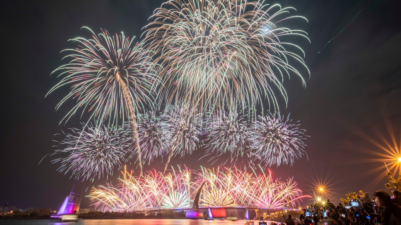 2025.12.27屏東東港大鵬灣青洲灣暖冬派對煙火/花火秀Pingtung Donggang Qingzhouwan Village Fireworks