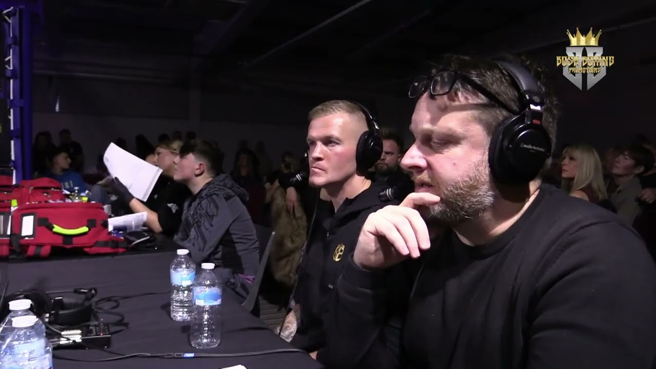 Киран «Воин» Вуд против Бретта «Психо» Сайкса — Одарённый и беспощадный — Boschboxing Promotions