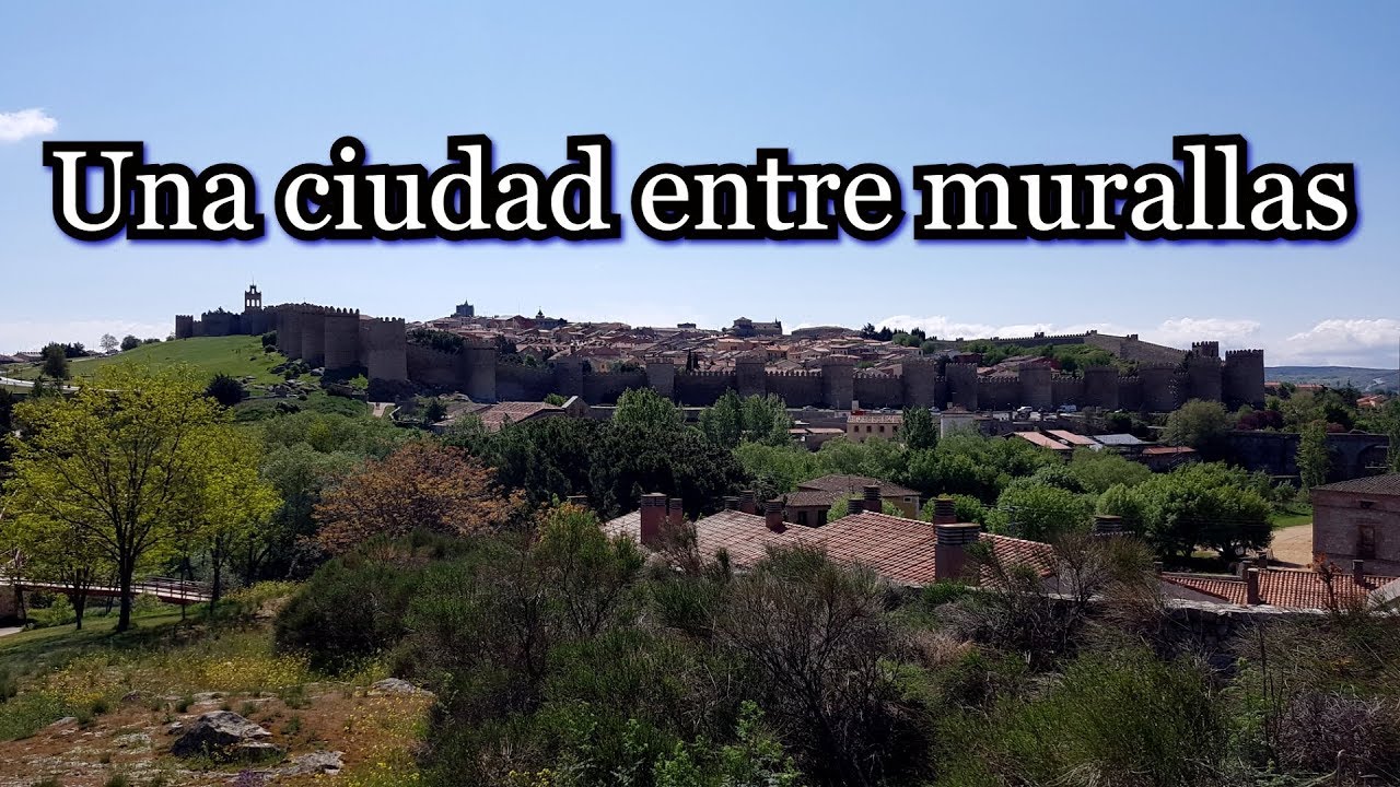 &Aacute;vila, la ciudad medieval amurallada (probando yemas espa&ntilde;olas)