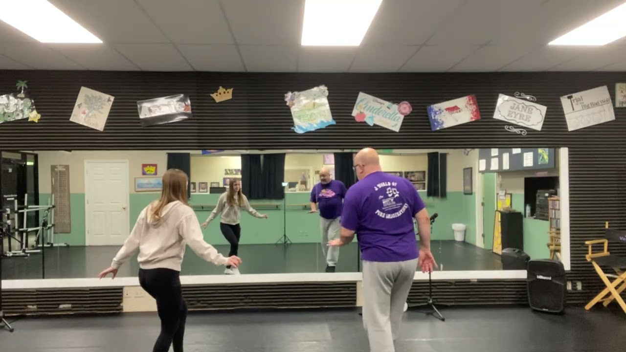The Biz-Stage School-Aladdin Medley-One Jump первая половина