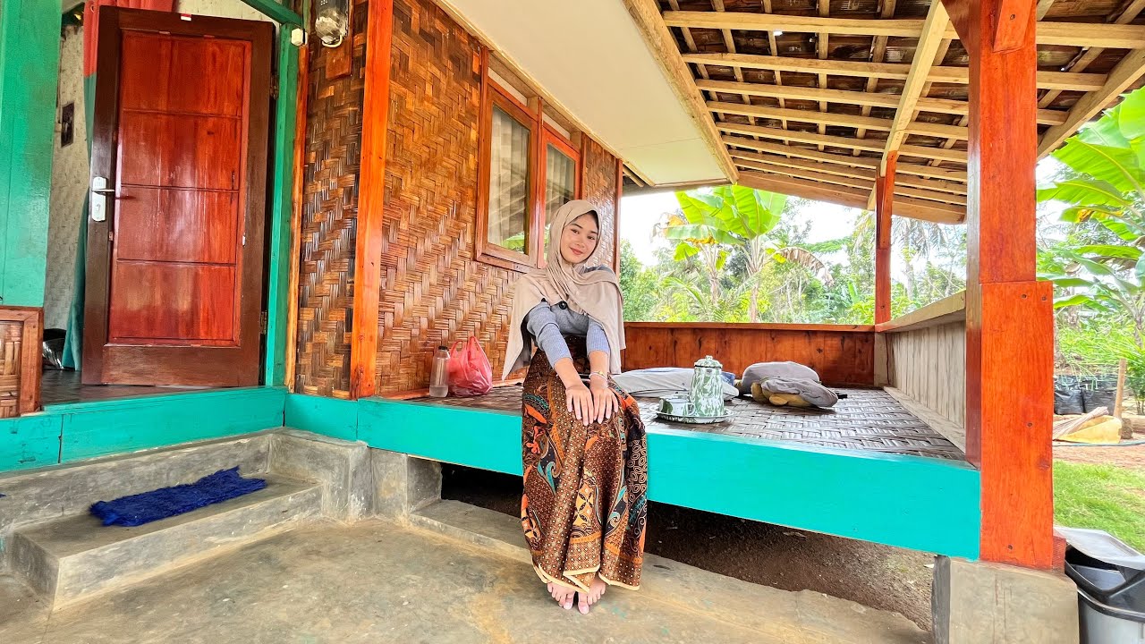 Pesona Kecantikan Neng Fitri Gadis Desa Cantik Dan Ramah Menghiasi Suasana Desa