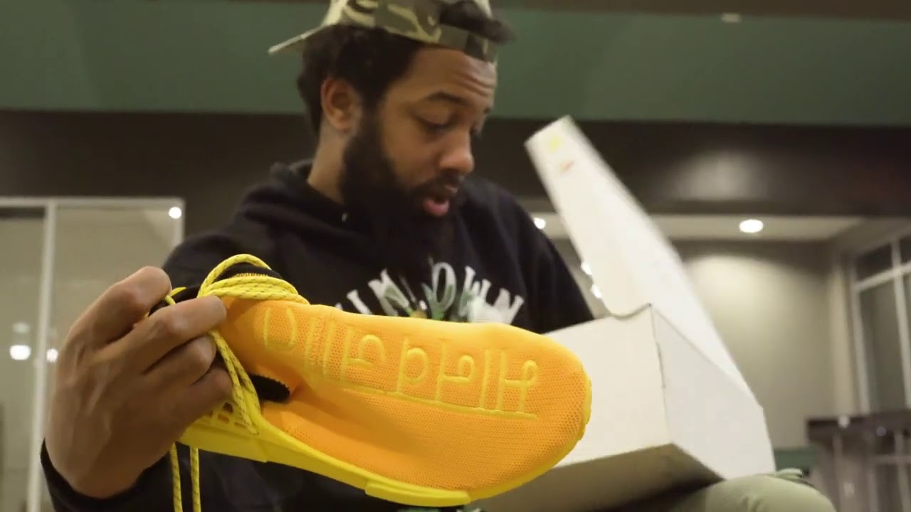 WHAT DO THEY SAY ?! Pharrell x adidas NMD Hu &ldquo;Yellow&rdquo; (Dope or Nope) + On Foot !