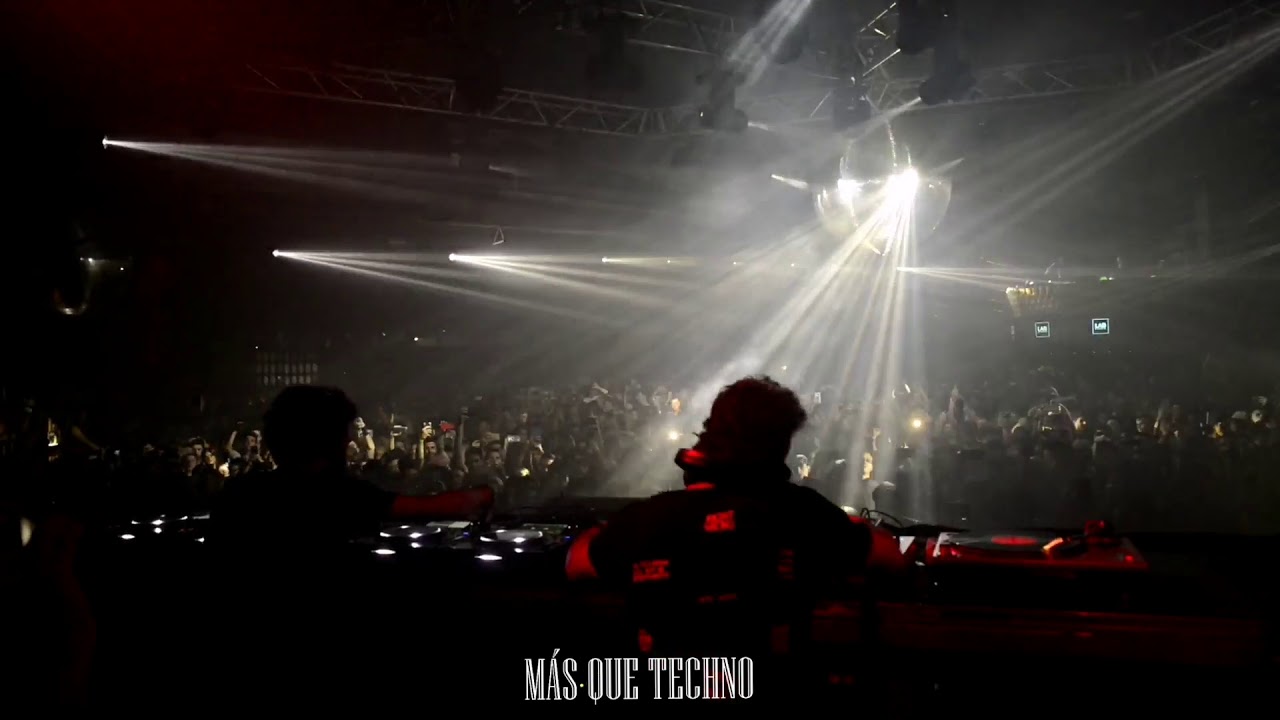Héctor Oaks cierre en Crow
