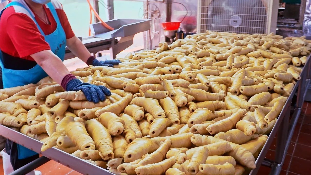 A Special Sight！Mass Production Food Factory Top 5/最特別的景象！台灣食品工廠大集合-麵輪工廠, 水粉製作