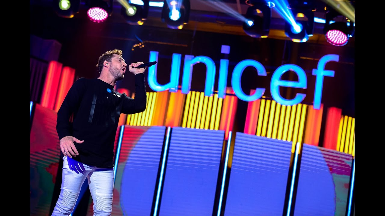 Gala de Unicef 2016 |  ''Uno más uno es mucho más