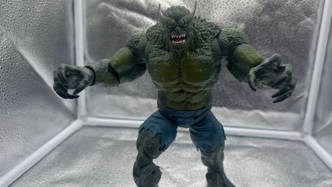 Marvel Legends The  Incredible Hulk Abomination Action Figure Review! 